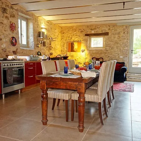Casale Margherita Pensión *