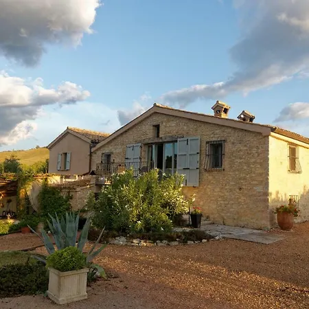 Casale Margherita * Pergola